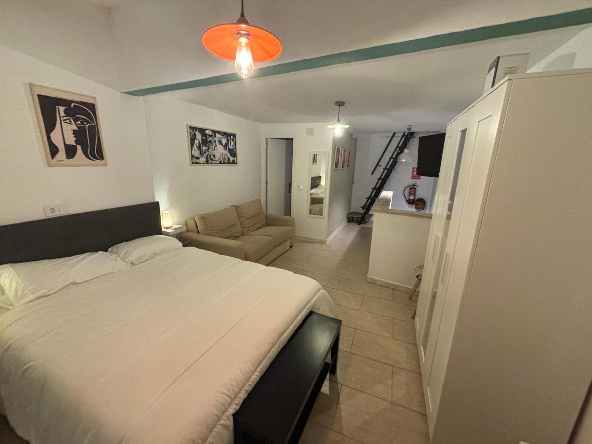 Apartamento Loft Picasso Badajoz En Casco Historico Exterior foto